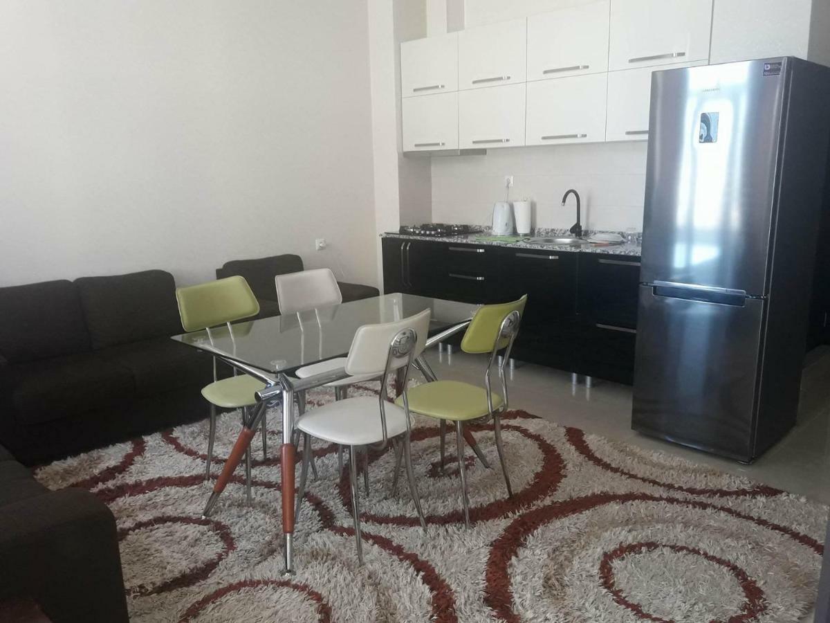 Apartament In The Centre באטומי מראה חיצוני תמונה